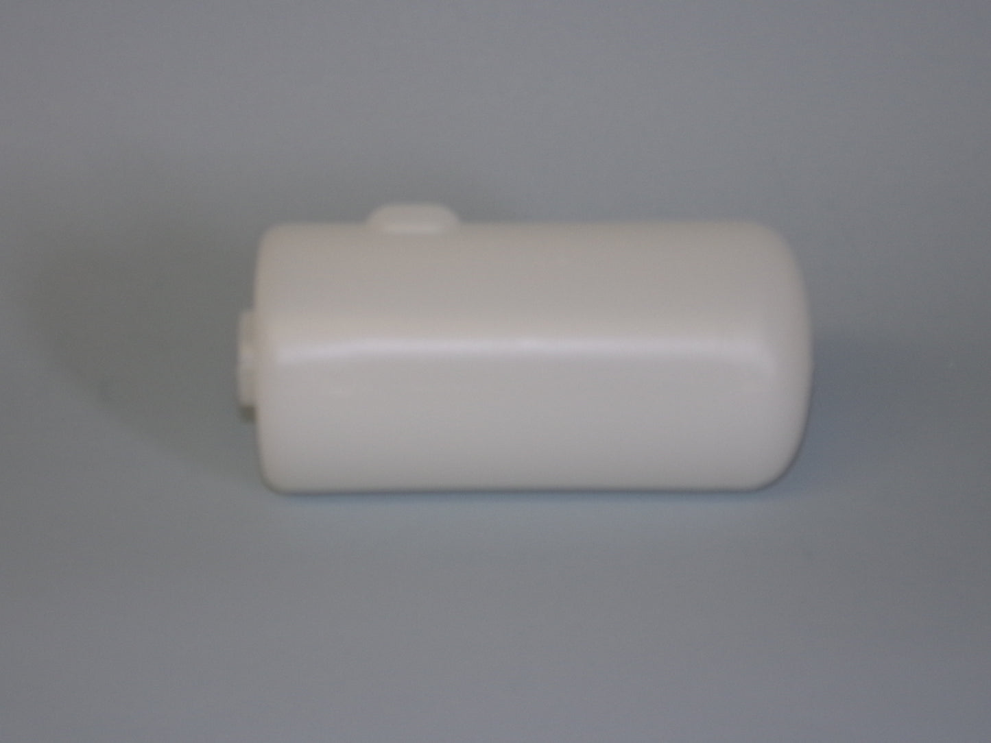 S406- 12 oz Round Tank