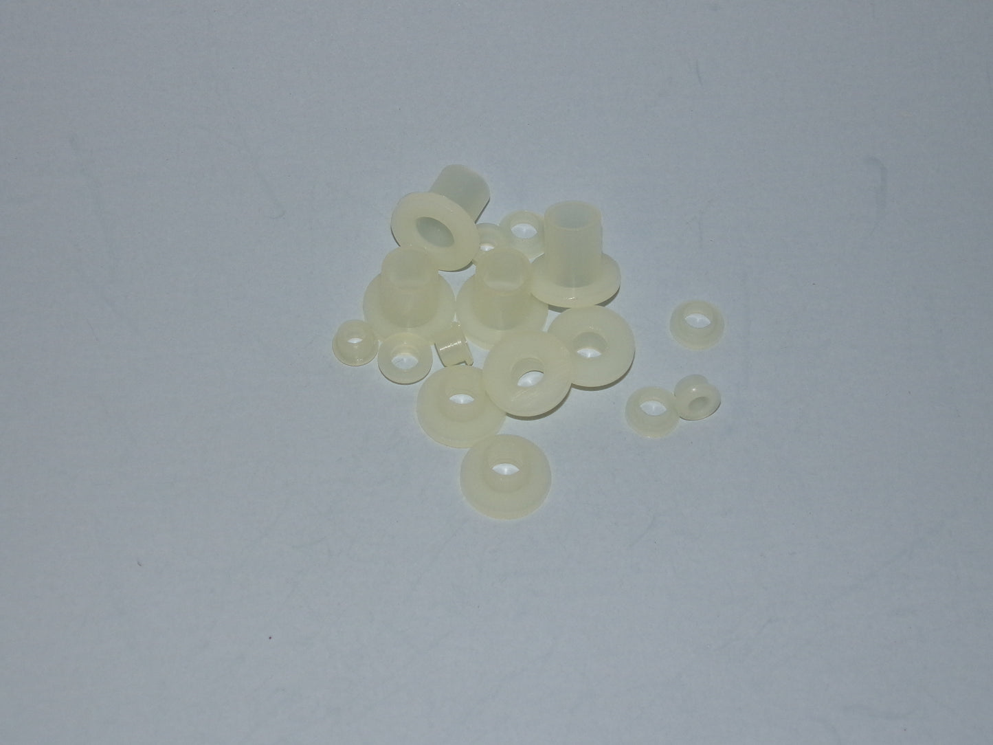 S565- Nylon Shoulder Washers